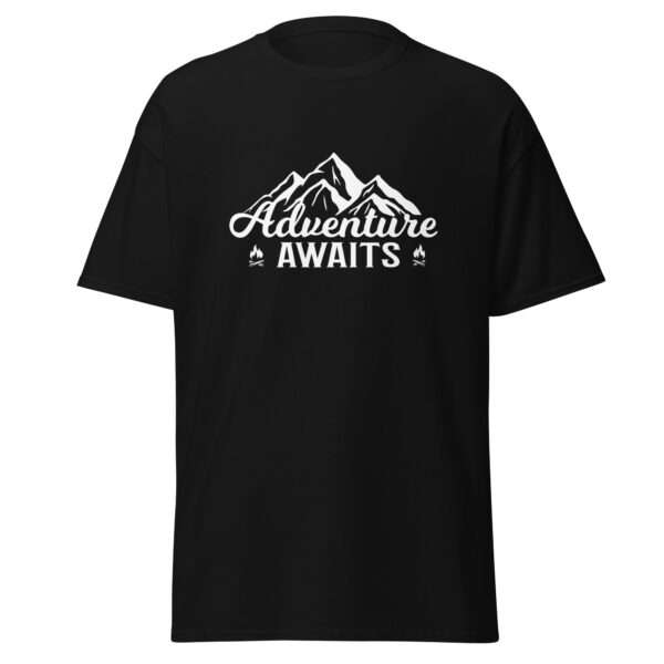 Adventure Awaits - Unisex T-shirt - Bild 2